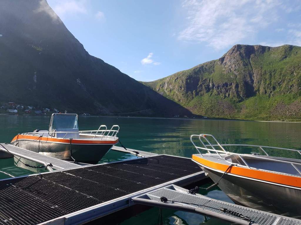 /pictures/Camp Steinfjord/boat/received_10156211884860067.jpeg